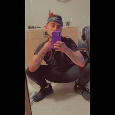 https://t.co/xWFrBeh9Ca uncut Sicilian & Portugese versatile and proud, Español, Français, English, Italiano