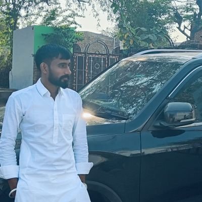 MOHANLAL86963's profile picture. बेटा हूं मैं जाट का , लगाऊ चोखो धान , धरती म्हारी मावड़ी , तेजो म्हारो भगवान... 🙏🚩