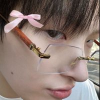 peupeu⁷⋆。˚ ⋆ 🌸 (@taegistrawbby) 's Twitter Profile