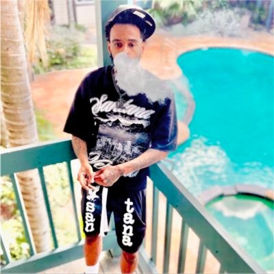 Donttweetsav's profile picture. The Rein Supreme | Onlyfans : @savispapi 🐼🔝