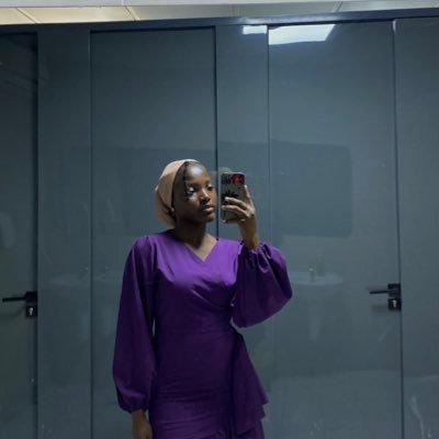 GaniyatMajob11's profile picture. 