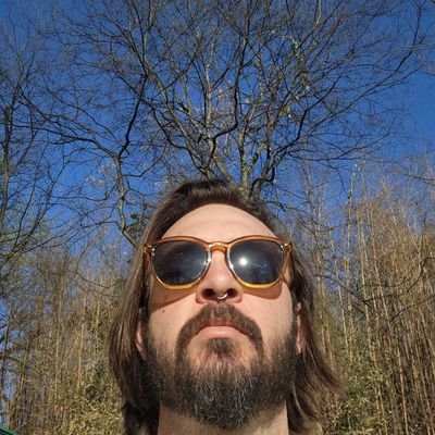 hoosteano's profile picture. There's not enough time