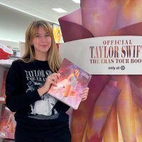 Sophie!:)MinneapolisN1&N2 (@swiftie4life27) 's Twitter Profile