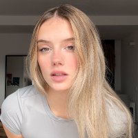 Gökçe Buket (@gokcebukeet) Twitter profile photo