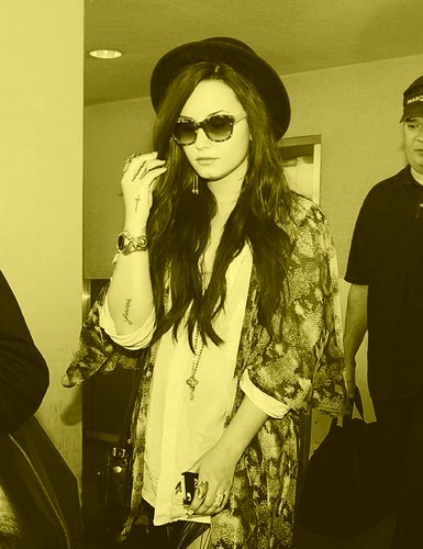 LikeaSkycraper2's profile picture. ela é a minha vida algo que acontece com isso?