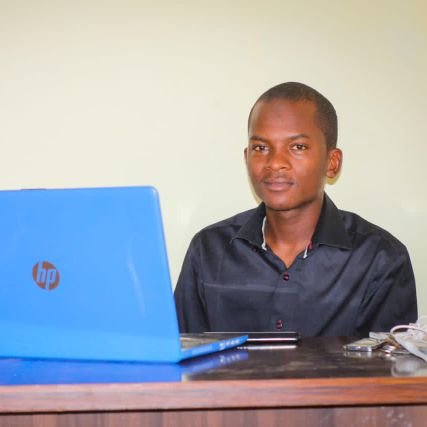 Physicist.
A Discipline Forex Trader. Risk Taker.
Into Telecommunication business