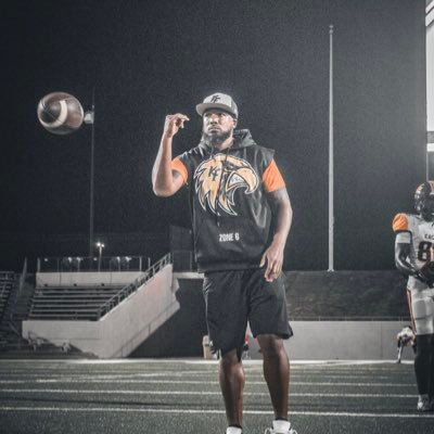 KF Co-Offensive Coordinator 🌲🦅• QB’s • W.t.D. • W.o.W. • #40 Yac Boyz • KF 🏈 #7 • SFA 🏈 #1 • R.I.P. Mike Motte & MC • 🖖🏾