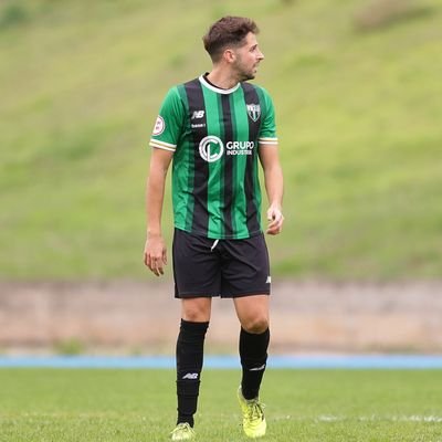 Enfermero 💉
Jugador del Jerez C.F ⚽
Almendralejo 🏠