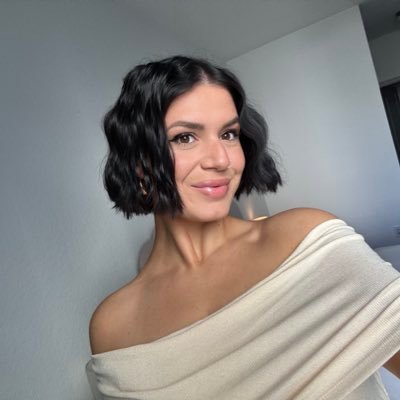 gibbinsallison's profile picture. ucf alum 🦋