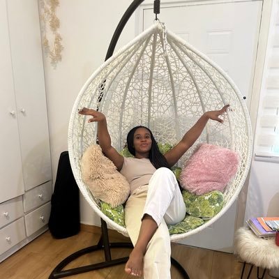 ellynuella's profile picture. Big on self development | Environmental Scientist | Budding Data Analyst | Peace and love✌🏼