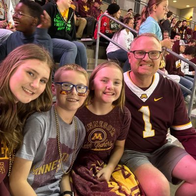 Husband, father, Kennedy Elementary School principal (#KennedyBEST), fan of all Gopher sports (#skiumah), and a follower of Christ. Views are my own.