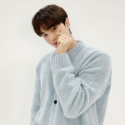 Actor Songkang from namoo actor's (여러분 모두 사랑해요 )