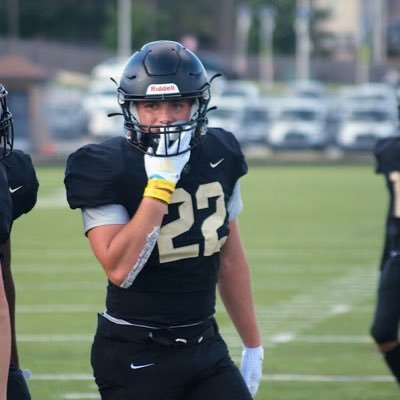 SKestner4420's profile picture. Blue Valley High School 2028, ILB, 5’8 190 lbs, 🏈🤼, LLSC #37🕊️