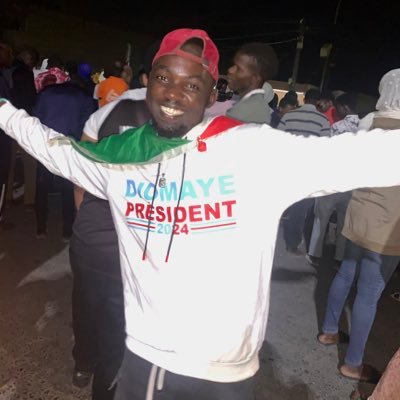 Étudiant 👨🎓📚🏫de géographie urbaine de la santé 🪨🏥🧑⚕️patriote engagé❤️🇸🇳 , et fervent supporter des reds de Liverpool ⚽️⛳️🏟️🤟🏼✨
