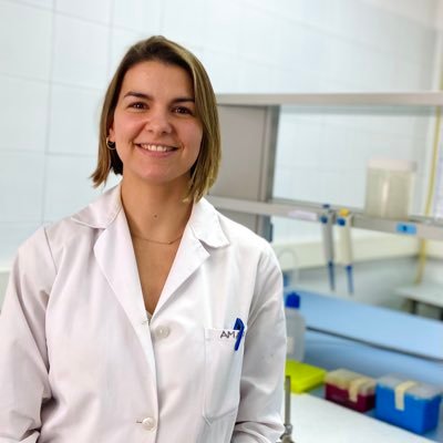 Change the world 🌎, start with coffee ☕️. PhD in Food Science 🥼🧪. Researching the health benefits of food by-products 🤸🏻♂️♻️ in @VeterinariaUCM