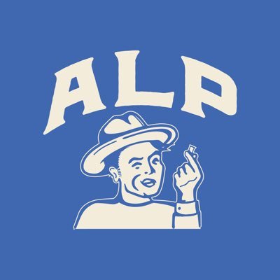 Alp Pouch Profile