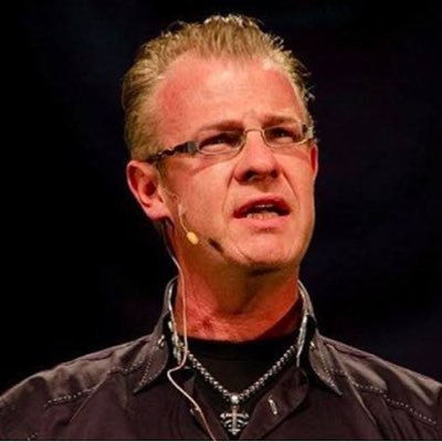 I am a neurosurgeon on a mission to create health from disease by decentralized thinking & BTC! Bitcoin pleb decade club in exile https://t.co/Ws5r1G5Xwf