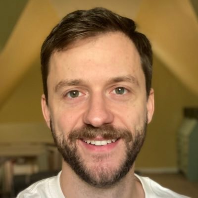 JavaScript dev • hype man for @jcscharl • dad of three • jazz enjoyer • go blue • go lions