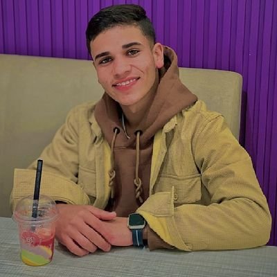 *آللهمـ رآح ـه مـسـتديمـه لآنهآيه لهآ ♡ 🤍
Doctor 👨🏻⚕️