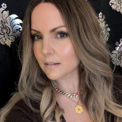 PaulaRosvold2's profile picture. For information on the Above please see Below. Imitated but never duplicated. ❤️