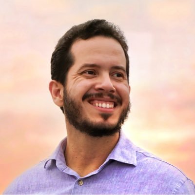 💼 Assessor na Câmara dos Deputados Federais🎓 Doutor em Comunicação (UFPE) 🏫 Ciência Política (4/8) ✝️
