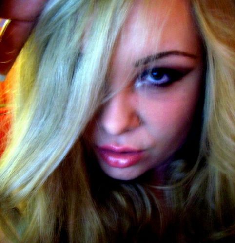 AddisonHughes3's profile picture. 