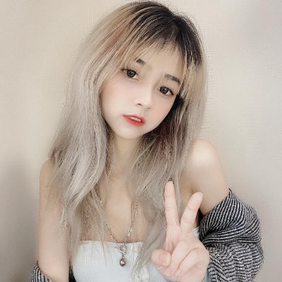 BesteRafae16345's profile picture. 478. My inbox has more unread emails than I have brain cells. 📧🧠