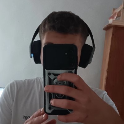 18 l owner of @E4BEsport 🔴⚫️ l agent of @TeikoFNBR |
