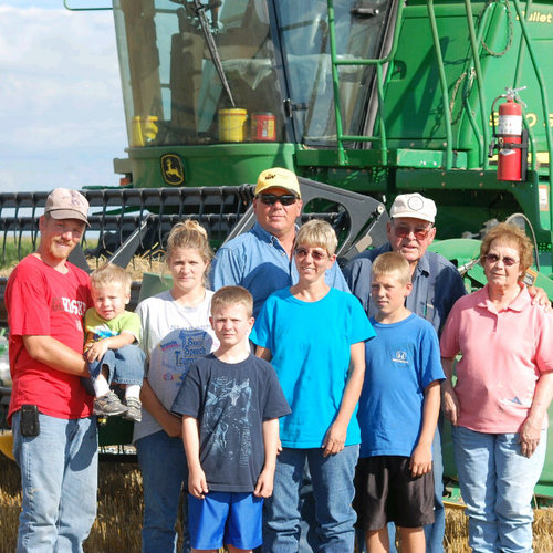 6th generation farmer with my family in sw NE, sell Asgrow/Dekalb and NC+ seed. I’m a volunteer firefighter/emt, dive rescue
