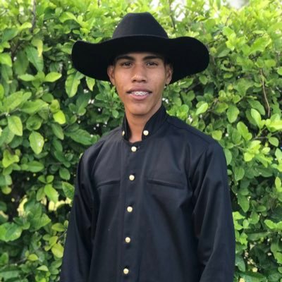 •🇻🇪 Venezolano
•🎼 Músico/Cantante🎤
•🌐 Sígueme para más Contenido 📲