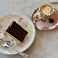 Faye Miller (@feliqzm) 's Twitter Profile