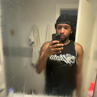 AlexMight69her's profile picture. SC: XL830 , IG: 90s_living