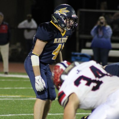 BenBelleau00's profile picture. 5’9 185 ILB 2026 3.8 Gpa