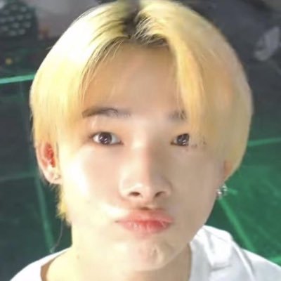 en_str28's profile picture. にきくん •᷄ʚ•᷅ インスタIDは✉️