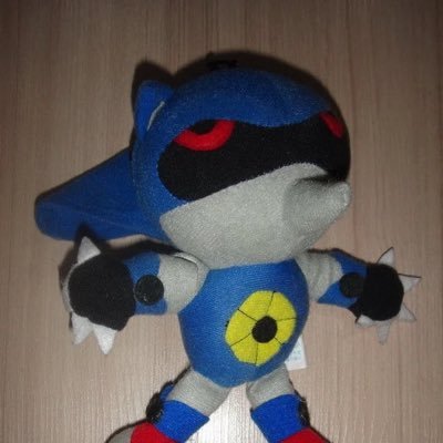 superfly1023's profile picture. How did you find this? I like Sonic and Pvz. BIG fan of The Killers