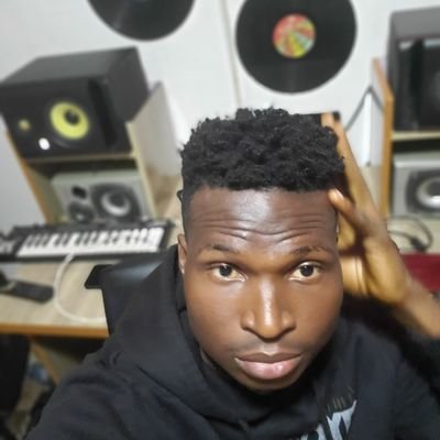 muyikz_'s profile picture. Recording artist,Performing artist, song writer... @muyikz on IG