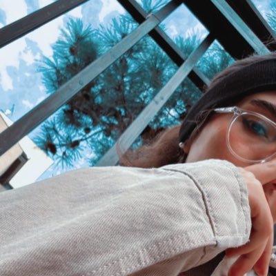 AramAzi7's profile picture. هیچ اگر سایه پذیرد منم آن سایهٔ هیچ…