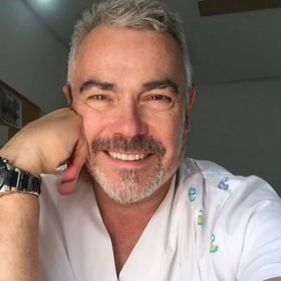 Medical Advisor. Psychedelic neurologist. Mental health Coach. Quality products and services
