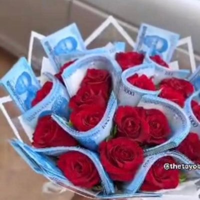 melaninquinne's profile picture. ❤️God
❤️Art, Tech and Music
❤️🥘
🤝Video editor, content creator & curator, webdev, sales rep, affiliate marketer and copywriting & web3 enthusiasist.