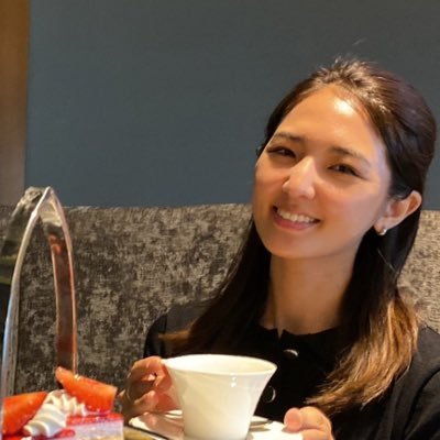 美容看護師歴10年.都内でRomaPinkメラニン除去施術を行う美容サロンを運営。くちびる、乳首、VIO、おしり、肘、膝などの黒ずみや色素沈着を改善✨10名様限定で50%OFFモニター様募集中です。公式LINEにて詳細情報公開中💕子育て&美容全般のメインアカ▶︎@pojipojiyuri