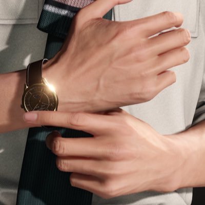 lesyaashi's profile picture. b