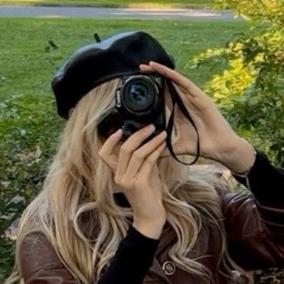 — „Aoife Molloy consumed me to the point that I didn't feel like everything was completely fucked in the world anymore.”