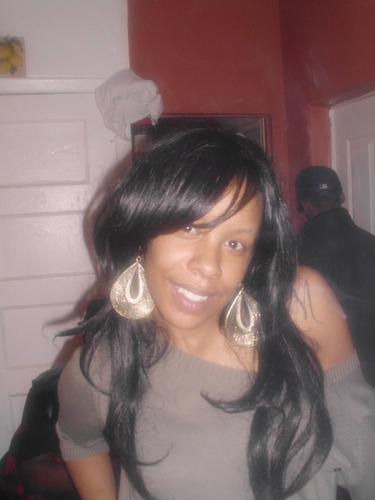 Model TV radio show host. Want to book me for ur upcoming party,event or tv,radio show contact me at redchickaredent@gmail.com