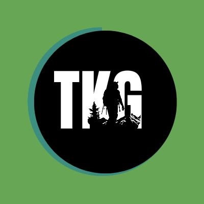 a mallu tour operator/cinephile/photographer who trying to promote Kerala and its unseen traditions and culture through photos, videos and words..