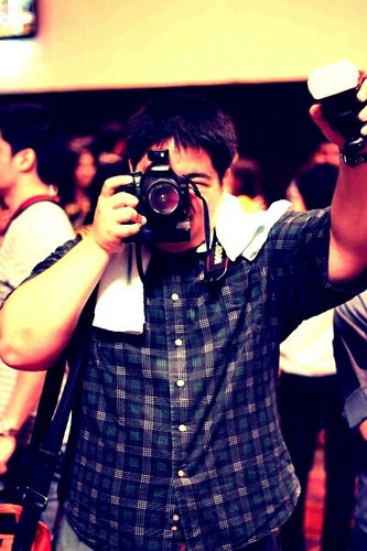 รุ่นใหญ่..ใจต้องนิ่ง กับเรื่องบางเรื่องผมเป็นผู้ใหญ่กว่าคนทั่วๆไป..แต่กับบางเรื่องผมกับเป็นเพียงทารกน้อย....
