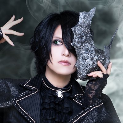 グリム童話から楽曲を作る音楽活動【𝐺𝑟𝑖𝑚𝑚 𝑁𝑜𝑖𝑟】グリムノワール|SHOP: https://t.co/DLdlBK9gOf |HP:https://t.co/J8F6O0bTLq |裏垢:@Noiru_sougo | まとめ:https://t.co/EJUmeUlzWt