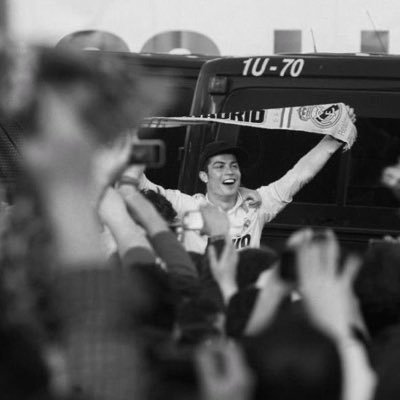 lkazm6744's profile picture. 