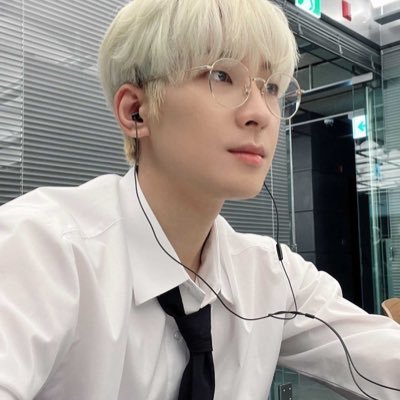 happyjwwife's profile picture. 원우원우(mw 🥳