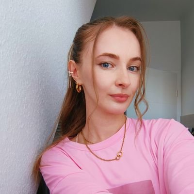 Kathx777's profile picture. Hi! 
I love digital art and started my own etsy shop! 🤍