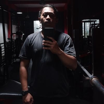 UmamChoiru44481's profile picture. 